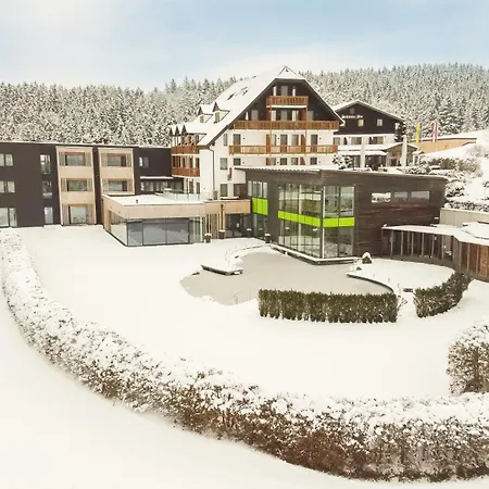 Schwarz Alm Szálloda