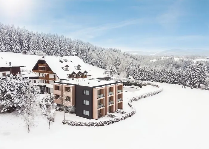 Hotel Schwarz Alm 4*